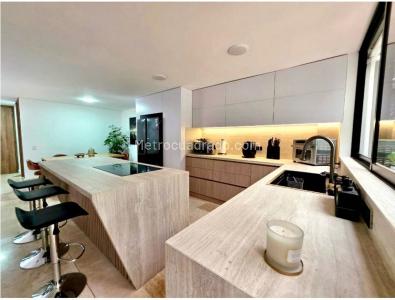 Casa de 3 alcobas en venta en Envigado, Envigado, 169 m² · foto 3 de 16