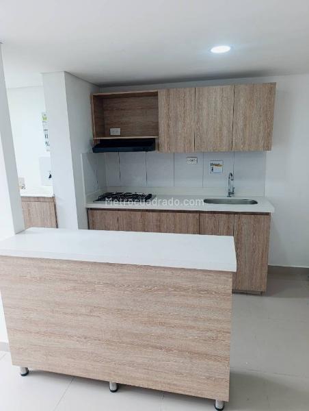 2BR Apartment in Calasanz (45 m²) - 4