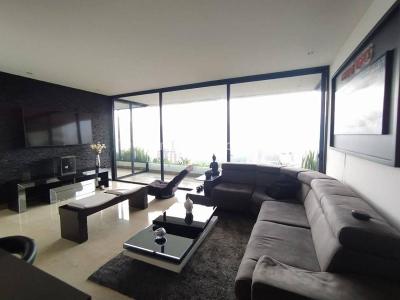 Apartamento de 2 alcobas en venta en El Poblado, Medellín, 130 m² · foto 11 de 20