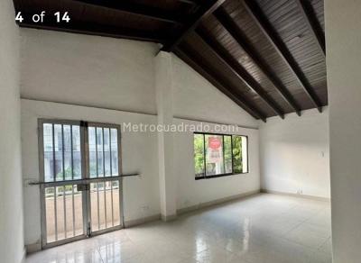 Apartamento de 4 alcobas en venta en Manila, Medellín, 180 m² · foto 3 de 8