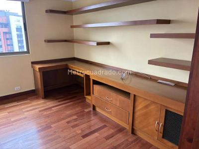Apartamento de 4 alcobas en venta en El Poblado, Medellín, 245 m² · foto 17 de 20
