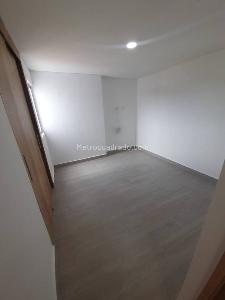 Apartamento de 2 alcobas en venta en Rionegro, Rionegro, 64 m² · foto 4 de 11