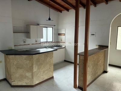 Casa en arriendo en Manila, Medellín · foto 16 de 20