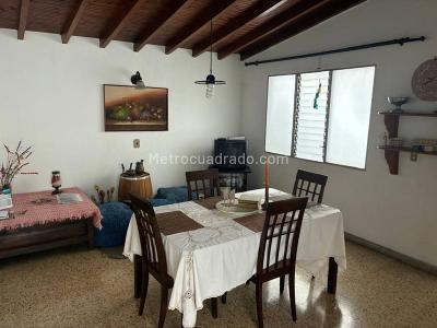 Casa en arriendo en Manila, Medellín · foto 7 de 20