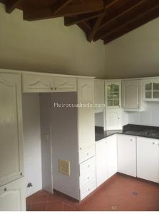 Casa de 3 alcobas en venta en Loma Del Chocho, Envigado, 280 m² · foto 6 de 16