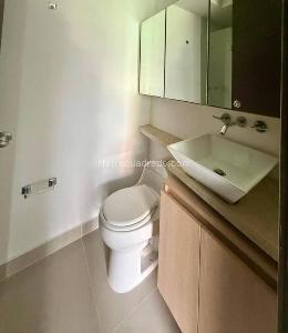 Apartamento de 3 alcobas en arriendo en Sabaneta, Sabaneta, 83 m² · foto 11 de 17