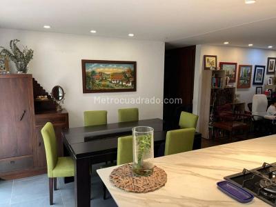 Apartamento de 3 alcobas en venta en El Poblado, Medellín, 150 m² · foto 7 de 20