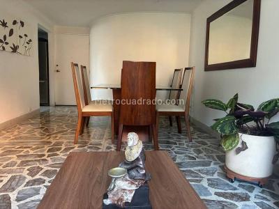 Apartamento en venta en El Poblado, Medellín · foto 8 de 17