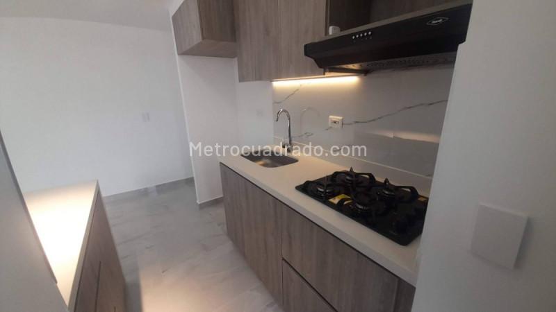 2BR Apartment in Calasanz (52 m²) - 4