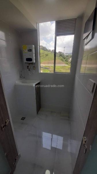 2BR Apartment in Calasanz (52 m²) - 5