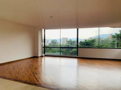 Apartamento en arriendo en Poblado, Medellín · foto 3 de 20