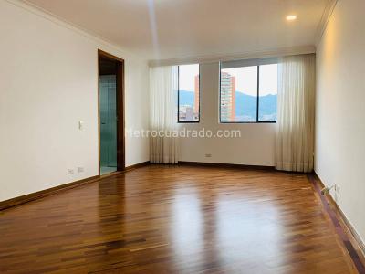 Apartamento en arriendo en Poblado, Medellín · foto 4 de 20