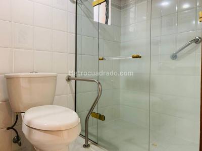 Apartamento en arriendo en Poblado, Medellín · foto 19 de 20