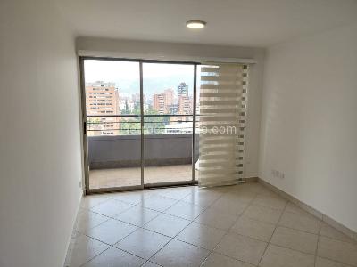 Apartamento de 2 alcobas en arriendo en El Poblado, Medellín, 110 m² · foto 16 de 20