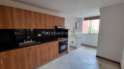 Apartamento de 3 alcobas en arriendo en El Poblado, Medellín, 118 m² · foto 6 de 20