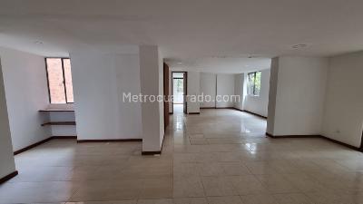Apartamento de 3 alcobas en arriendo en El Poblado, Medellín, 118 m² · foto 8 de 20