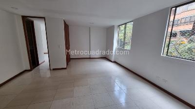 Apartamento de 3 alcobas en arriendo en El Poblado, Medellín, 118 m² · foto 9 de 20