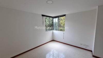 Apartamento de 3 alcobas en arriendo en El Poblado, Medellín, 118 m² · foto 16 de 20