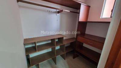 Apartamento de 3 alcobas en arriendo en El Poblado, Medellín, 118 m² · foto 17 de 20