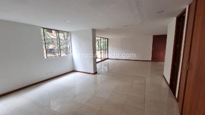 Apartamento de 3 alcobas en arriendo en El Poblado, Medellín, 118 m² · foto 18 de 20