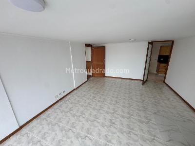 Apartamento de 4 alcobas en arriendo en El Poblado, Medellín, 100 m² · foto 15 de 20
