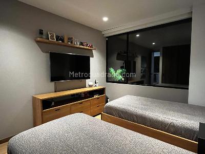 Casa de 3 alcobas en venta en Loma Del Chocho, Envigado, 202 m² · foto 18 de 20