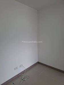 Apartamento de 3 alcobas en venta en Vegas Plaza, Sabaneta, 65 m² · foto 14 de 18