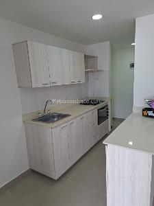 Apartamento de 3 alcobas en venta en Vegas Plaza, Sabaneta, 65 m² · foto 3 de 18