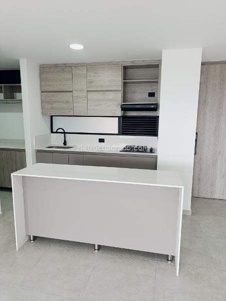 Piso – Envigado - Más