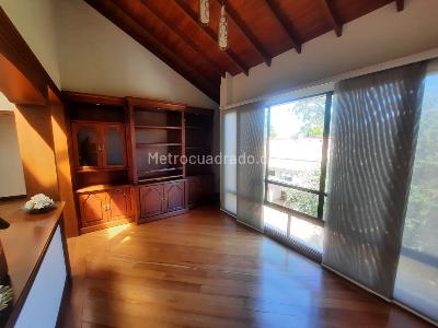 Casa de 3 alcobas en venta en Los Balsos, Medellín, 217 m² · foto 10 de 20