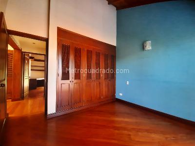 Casa de 3 alcobas en venta en Los Balsos, Medellín, 217 m² · foto 13 de 20