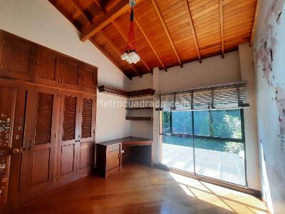 Casa de 3 alcobas en venta en Los Balsos, Medellín, 217 m² · foto 14 de 20