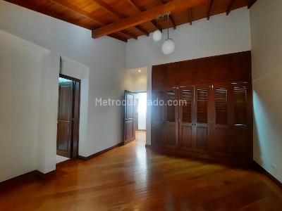 Casa de 3 alcobas en venta en Los Balsos, Medellín, 217 m² · foto 15 de 20