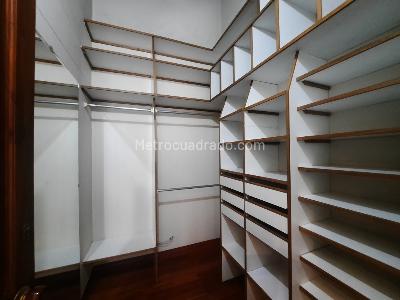 Casa de 3 alcobas en venta en Los Balsos, Medellín, 217 m² · foto 17 de 20