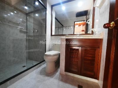 Casa de 3 alcobas en venta en Los Balsos, Medellín, 217 m² · foto 19 de 20