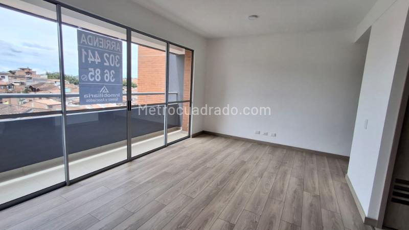 2BR Apartment in Centro (78 m²) - 2