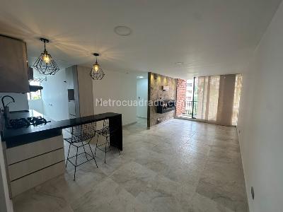 Apartamento en venta en Belen Loma De Los Bernal, Medellín · foto 3 de 20