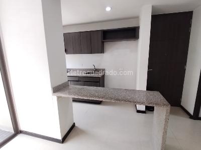 Apartamento de 2 alcobas en arriendo en Las Palmas, Medellín, 70 m² · foto 3 de 13