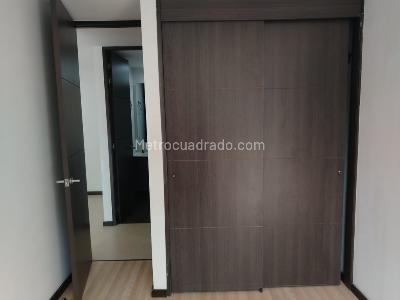 Apartamento de 2 alcobas en arriendo en Las Palmas, Medellín, 70 m² · foto 9 de 13