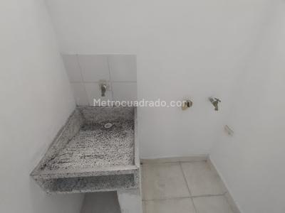 Apartamento de 2 alcobas en venta en San Diego, Medellín, 55 m² · foto 11 de 12