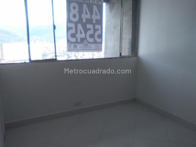 Apartamento de 3 alcobas en venta en Calasanz, Medellín, 55 m² · foto 3 de 6