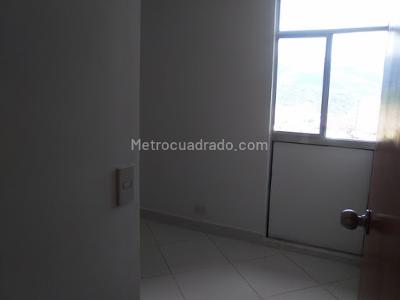 Apartamento de 3 alcobas en venta en Calasanz, Medellín, 55 m² · foto 4 de 6