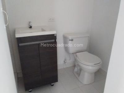 Apartamento de 3 alcobas en venta en Calasanz, Medellín, 55 m² · foto 5 de 6