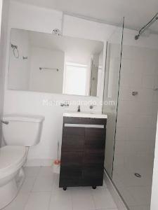 Apartamento de 3 alcobas en venta en Calasanz, Medellín, 55 m² · foto 9 de 12