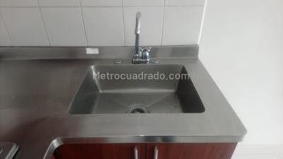 Apartamento de 3 alcobas en venta en Calasanz, Medellín, 55 m² · foto 6 de 14