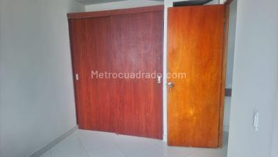 Apartamento de 3 alcobas en venta en Calasanz, Medellín, 55 m² · foto 8 de 14
