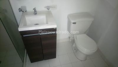 Apartamento de 3 alcobas en venta en Calasanz, Medellín, 55 m² · foto 10 de 14