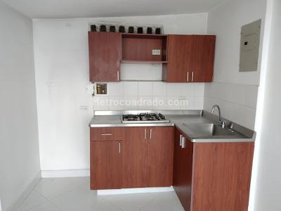 Apartamento de 3 alcobas en venta en Calasanz, Medellín, 55 m² · foto 2 de 14