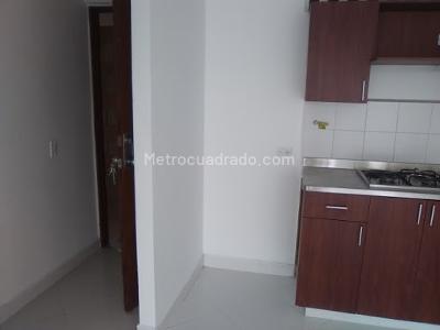 Apartamento de 3 alcobas en venta en Calasanz, Medellín, 55 m² · foto 3 de 14