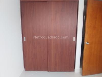 Apartamento de 3 alcobas en venta en Calasanz, Medellín, 55 m² · foto 5 de 14